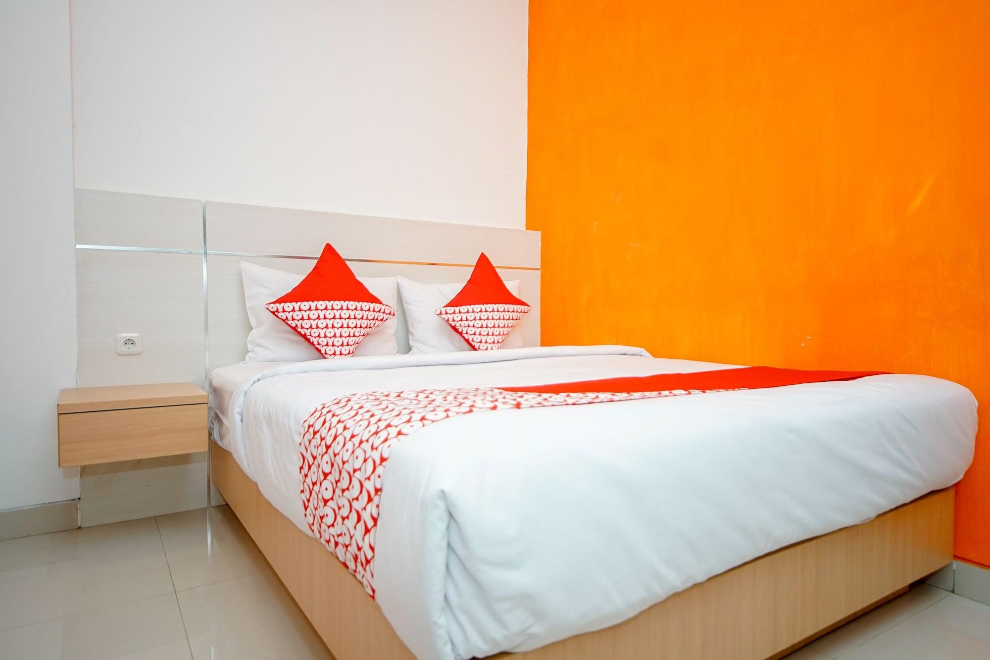 Oyo 344 Kr Hotel Παλεμπάνγκ Εξωτερικό φωτογραφία