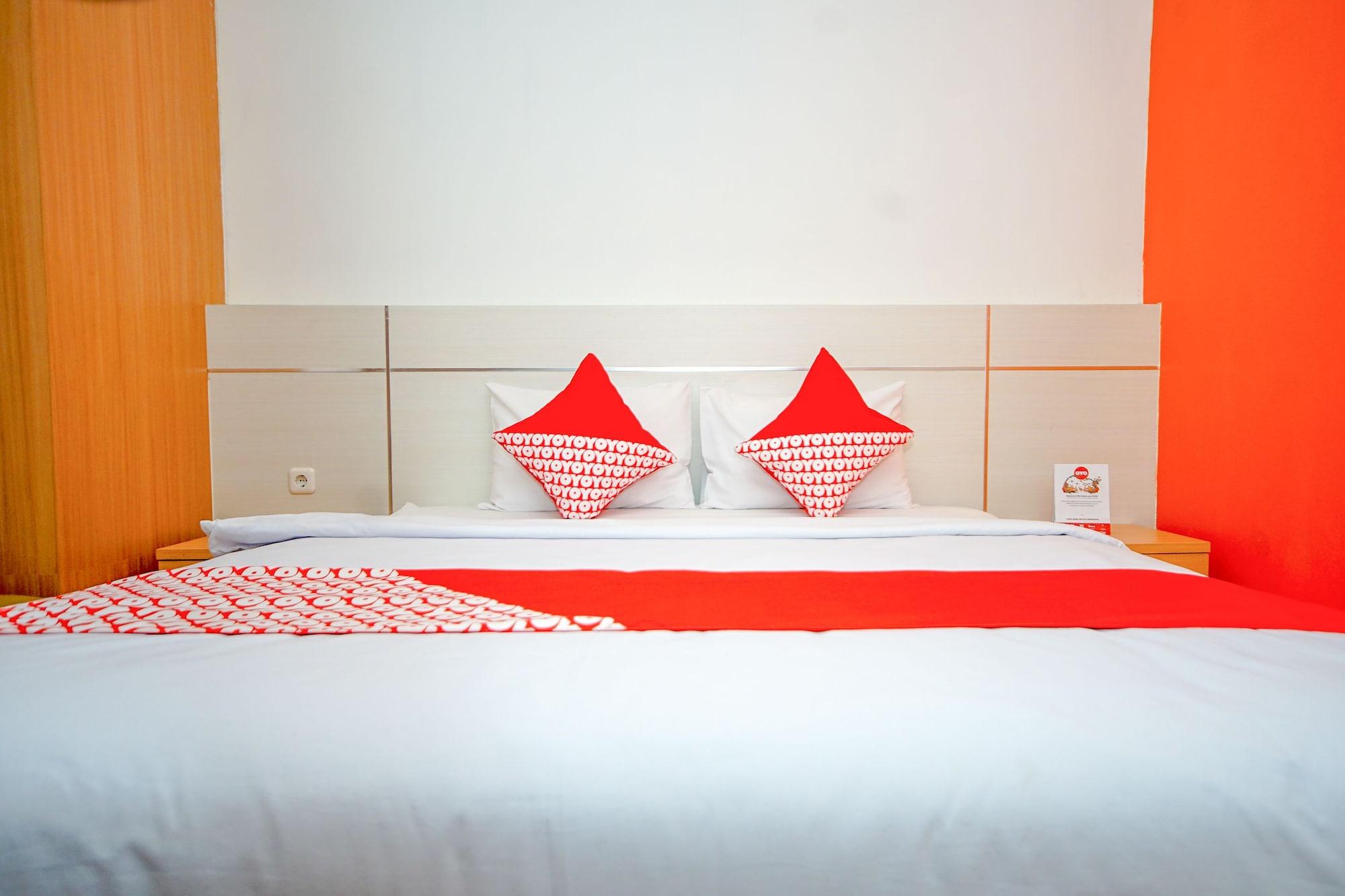 Oyo 344 Kr Hotel Παλεμπάνγκ Εξωτερικό φωτογραφία