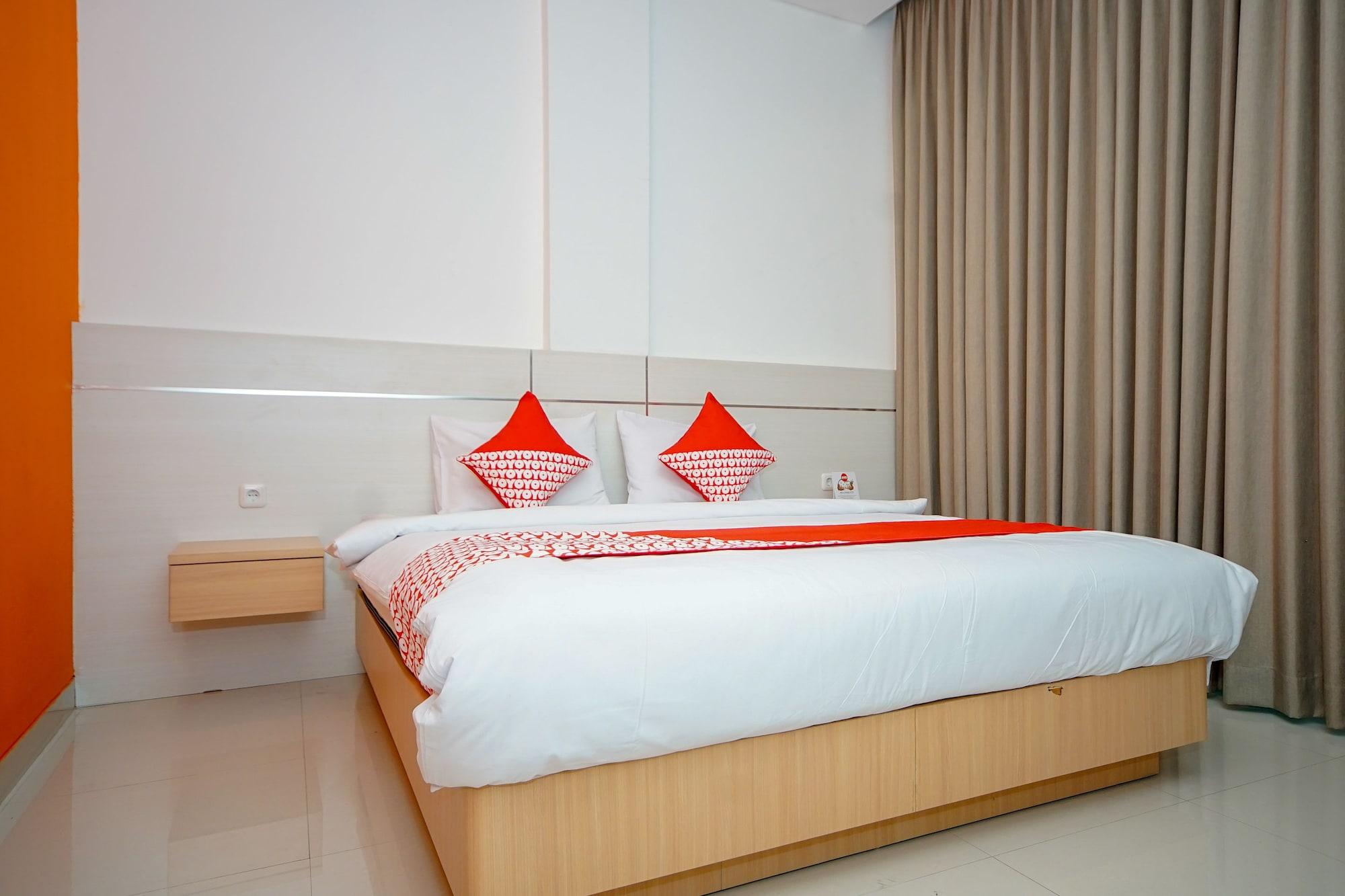 Oyo 344 Kr Hotel Παλεμπάνγκ Εξωτερικό φωτογραφία
