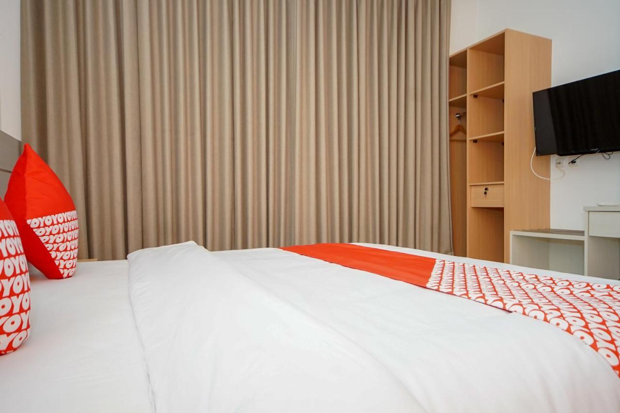 Oyo 344 Kr Hotel Παλεμπάνγκ Εξωτερικό φωτογραφία