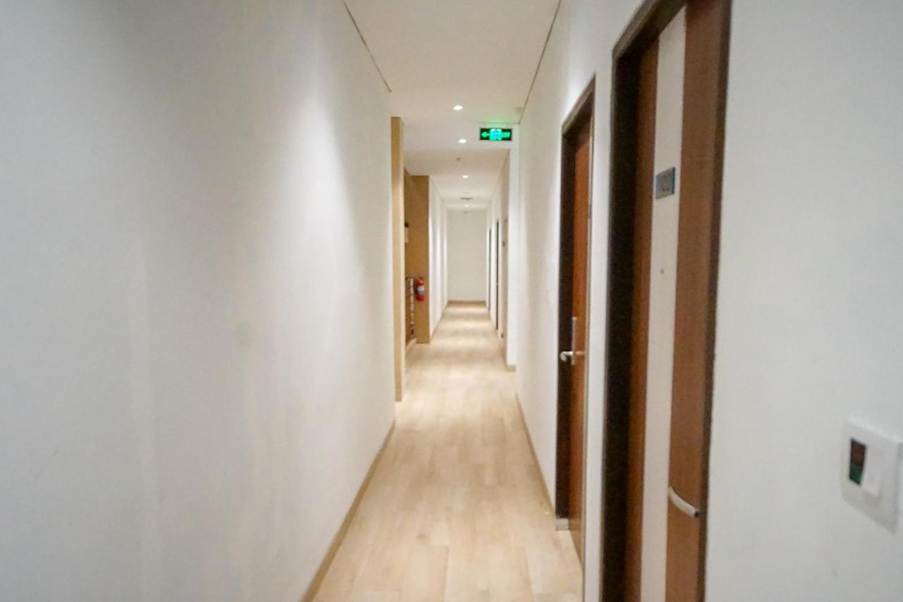Oyo 344 Kr Hotel Παλεμπάνγκ Εξωτερικό φωτογραφία