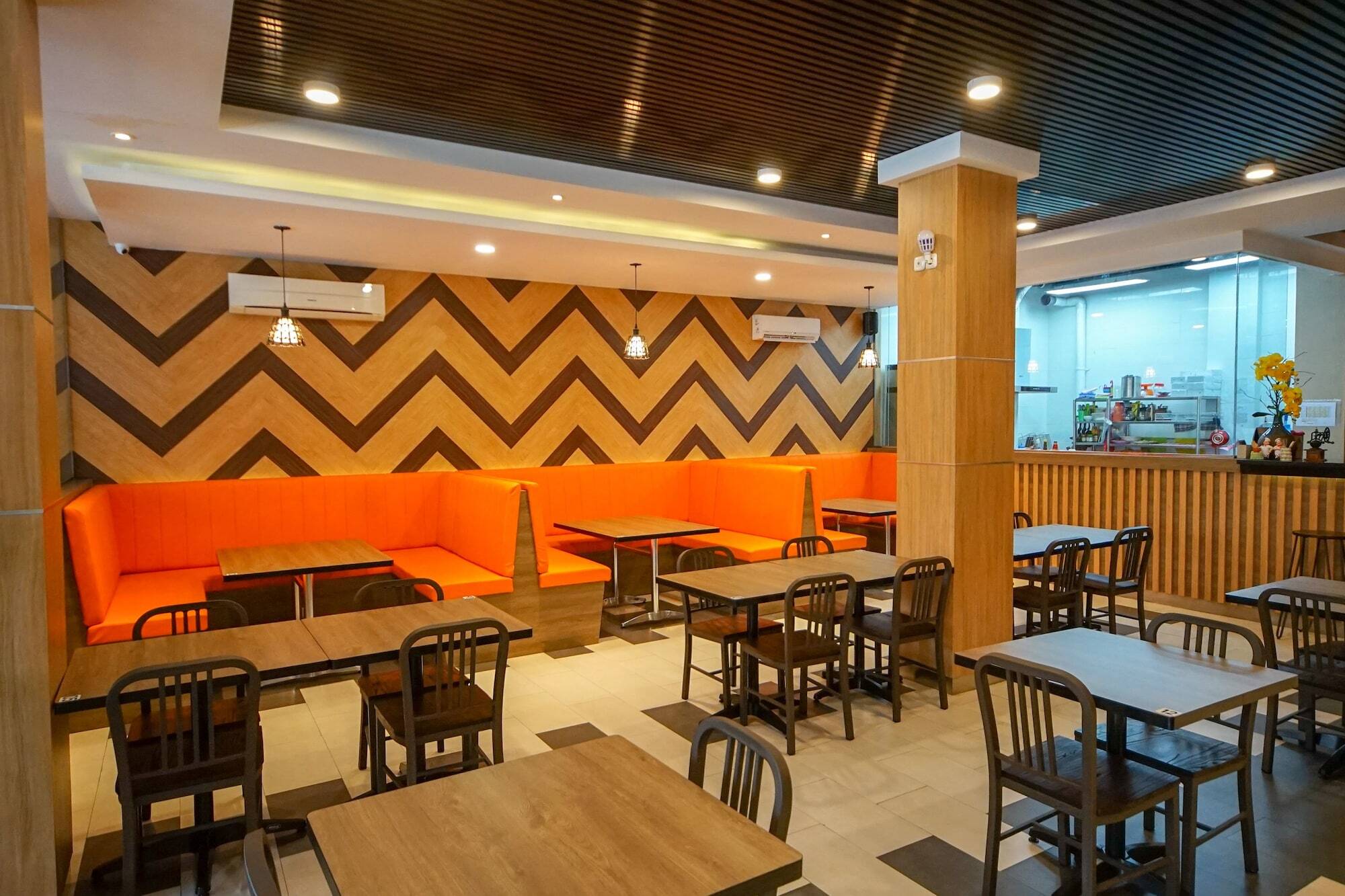 Oyo 344 Kr Hotel Παλεμπάνγκ Εξωτερικό φωτογραφία